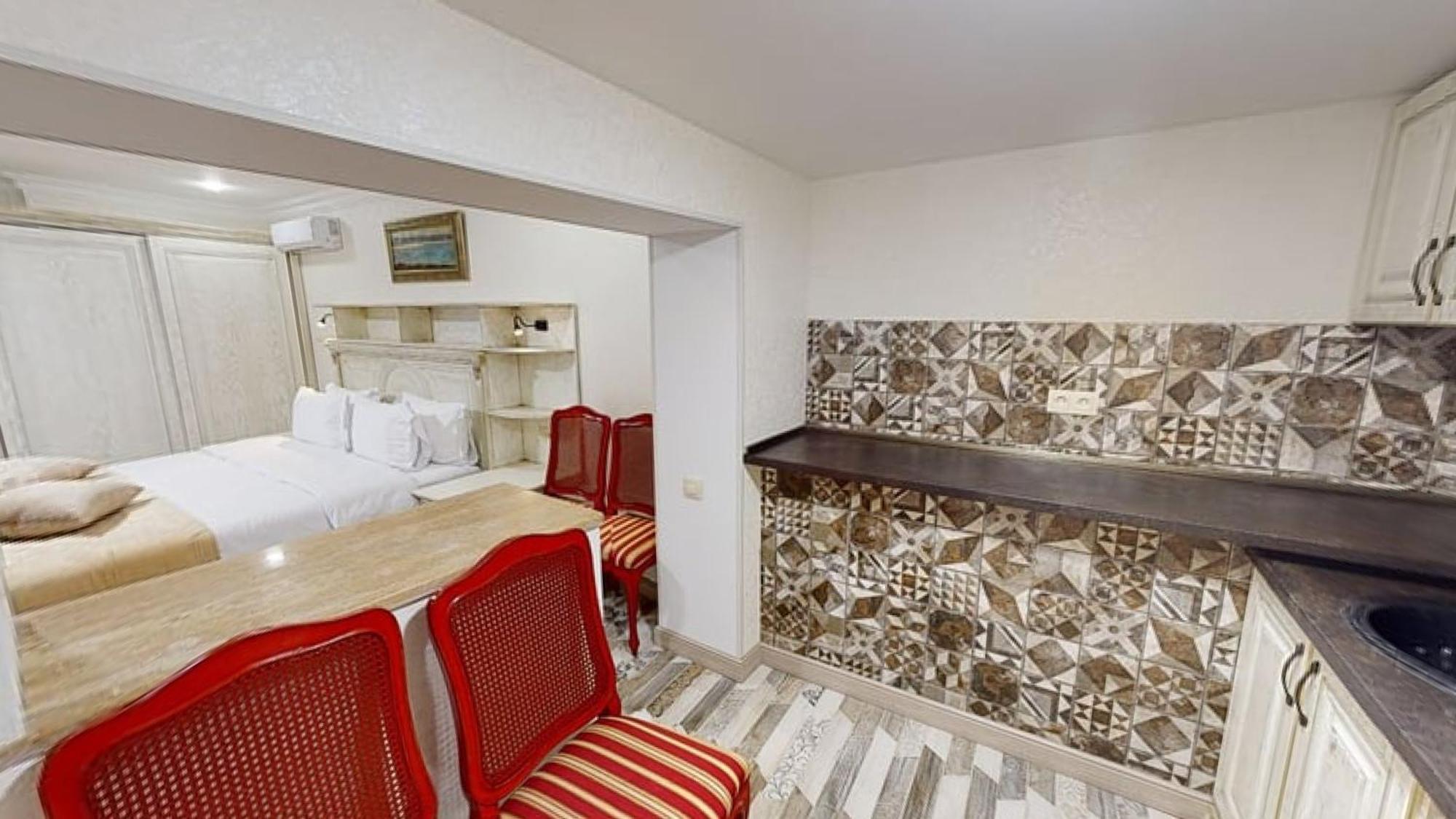 Aspar Boutique Hotel Ereván Habitación foto